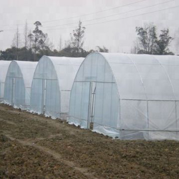 Measurements should be carried out before the greenhouse construction to effectively reduce installation errors Measurements should be carried out before the greenhouse construction to effectively reduce installation errors
